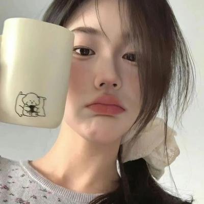 普鲁士蓝的肖像 在线观看封面
